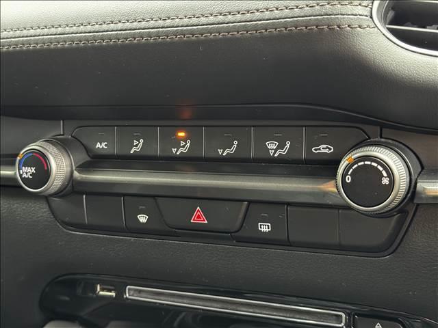 ＭＡＺＤＡ３ファストバック １５Ｓ　フルセグナビ　ＤＶＤ再生　ＢＴ　Ｂモニ　スマートＢ　追従クルコン　Ｃセンサー　ＨＵＤ　Ａホールド　電子Ｐ　スマキー　Ｐスタ　ＥＴＣ　ＬＥＤヘッド　Ａライト　Ａハイビーム　サイドエアＢ　ステリモ（13枚目）