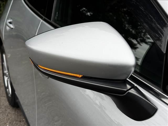 ＭＡＺＤＡ３ファストバック １５Ｓ　フルセグナビ　ＤＶＤ再生　ＢＴ　Ｂモニ　スマートＢ　追従クルコン　Ｃセンサー　ＨＵＤ　Ａホールド　電子Ｐ　スマキー　Ｐスタ　ＥＴＣ　ＬＥＤヘッド　Ａライト　Ａハイビーム　サイドエアＢ　ステリモ（31枚目）