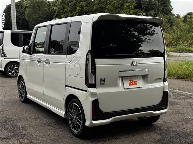 N-BOXカスタム ターボ 9インチフルセグナビ ホンダセンシング 両電スラ ETC 前後ドラレコ Bモニター BT Pスタ スマートキー Cセンサー シートヒーター レーダークルコン Aハイビーム Aライト LEDヘッド(8枚目)