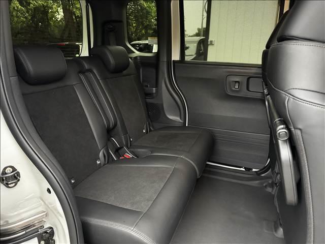 N-BOXカスタム ターボ 9インチフルセグナビ ホンダセンシング 両電スラ ETC 前後ドラレコ Bモニター BT Pスタ スマートキー Cセンサー シートヒーター レーダークルコン Aハイビーム Aライト LEDヘッド(26枚目)