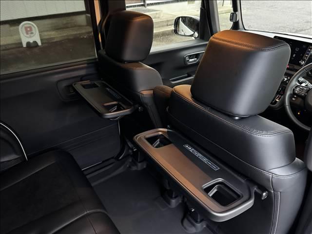 N-BOXカスタム ターボ 9インチフルセグナビ ホンダセンシング 両電スラ ETC 前後ドラレコ Bモニター BT Pスタ スマートキー Cセンサー シートヒーター レーダークルコン Aハイビーム Aライト LEDヘッド(28枚目)