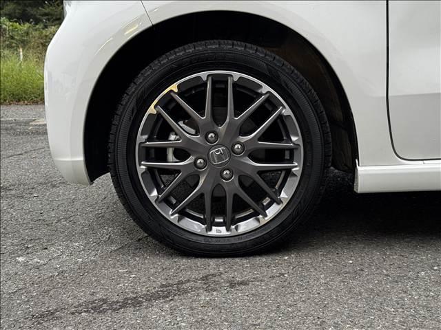 N-BOXカスタム ターボ 9インチフルセグナビ ホンダセンシング 両電スラ ETC 前後ドラレコ Bモニター BT Pスタ スマートキー Cセンサー シートヒーター レーダークルコン Aハイビーム Aライト LEDヘッド(42枚目)