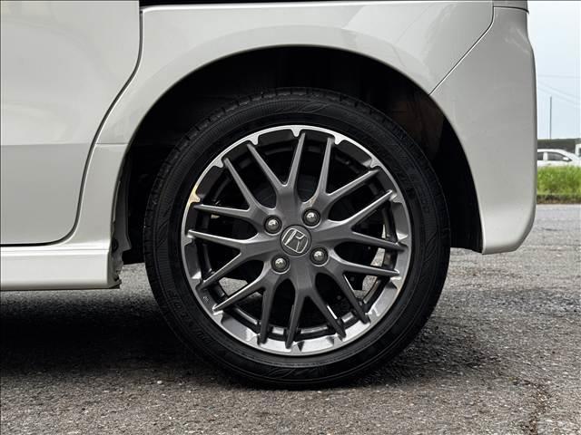 N-BOXカスタム ターボ 9インチフルセグナビ ホンダセンシング 両電スラ ETC 前後ドラレコ Bモニター BT Pスタ スマートキー Cセンサー シートヒーター レーダークルコン Aハイビーム Aライト LEDヘッド(44枚目)