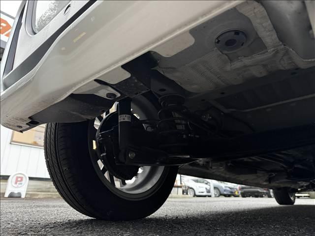 N-BOXカスタム ターボ 9インチフルセグナビ ホンダセンシング 両電スラ ETC 前後ドラレコ Bモニター BT Pスタ スマートキー Cセンサー シートヒーター レーダークルコン Aハイビーム Aライト LEDヘッド(47枚目)