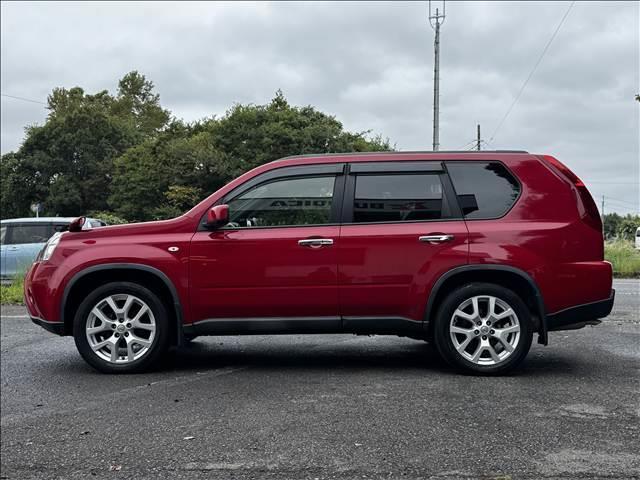 エクストレイル ２０Ｘｔｔ　後期　フルセグナビ　Ｂモニター　パートタイム４ＷＤ　インテリキー　シートヒーター　ＢＴ　ＤＶＤ再生　ＭＳＶクルコン　ＥＴＣ　キセノン　フォグ　Ａライト　横滑り防止　マットバイザー　撥水シート（6枚目）