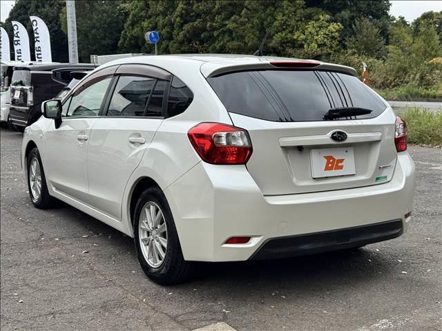 インプレッサスポーツ 1.6i-L フルセグナビ Bモニター BT DVD再生 H フルセグナビ Bモニター BT DVD再生 HIDヘッド フォグ Aスト キーレス ETC 電格ミラー Pガラス マット バイザー 革巻ステア 横滑り防止 シートリフター 分割可倒シート ISOFIX(8枚目)