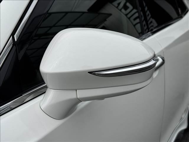 クラウンハイブリッド アスリートG フルセグナビ プリクラッシュ レーダークルコン Bモニ Cセンサー BT ドラレコ ETC Pスタート スマートキー カールソン19インチAW Aハイビーム Aライト HIDヘッド フォグ(34枚目)