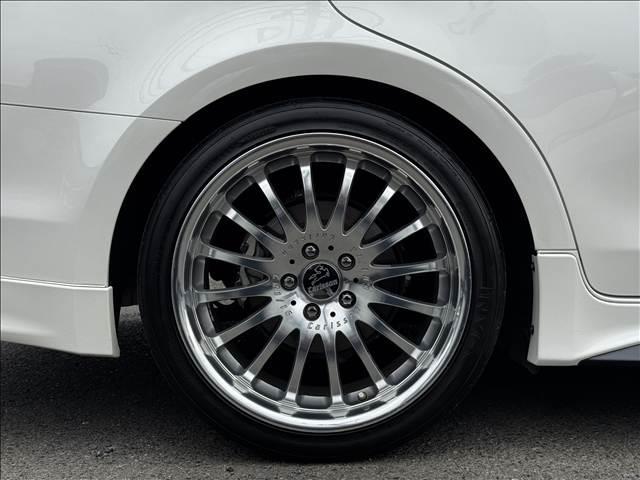 クラウンハイブリッド アスリートG フルセグナビ プリクラッシュ レーダークルコン Bモニ Cセンサー BT ドラレコ ETC Pスタート スマートキー カールソン19インチAW Aハイビーム Aライト HIDヘッド フォグ(38枚目)