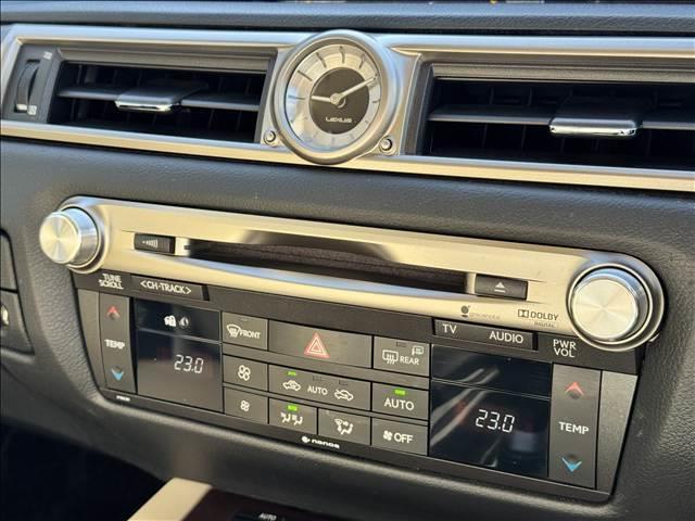 各種オートローンの取り扱いも行っております。（セディナ・ジャックス・オリコｅｔｃ）審査は簡単、免許書さえあれば所得証明など不要で即審査させて頂きます。