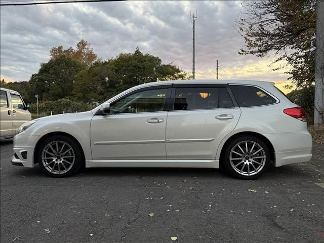 レガシィツーリングワゴン ２．５ｉアイサイト　Ｓパッケージ　フルセグナビ　アイサイト　Ｂモニター　スマートキー　Ｐスタート　追従クルコン　ドラレコ　ＥＴＣ　ＢＴ　ＤＶＤ再生　キセノン　フォグ　Ａライト　ステリモ　Ｐシート　サイド／カーテンＳＲＳ　マット　バイザ（6枚目）