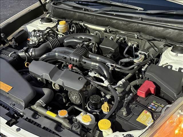 レガシィツーリングワゴン ２．５ｉアイサイト　Ｓパッケージ　フルセグナビ　アイサイト　Ｂモニター　スマートキー　Ｐスタート　追従クルコン　ドラレコ　ＥＴＣ　ＢＴ　ＤＶＤ再生　キセノン　フォグ　Ａライト　ステリモ　Ｐシート　サイド／カーテンＳＲＳ　マット　バイザ（20枚目）