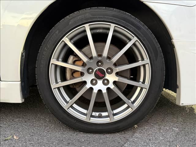 レガシィツーリングワゴン ２．５ｉアイサイト　Ｓパッケージ　フルセグナビ　アイサイト　Ｂモニター　スマートキー　Ｐスタート　追従クルコン　ドラレコ　ＥＴＣ　ＢＴ　ＤＶＤ再生　キセノン　フォグ　Ａライト　ステリモ　Ｐシート　サイド／カーテンＳＲＳ　マット　バイザ（40枚目）