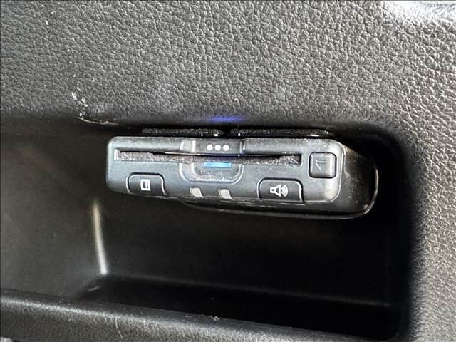 ハスラー ハイブリッドX 地デジナビ Bモニタ BT DVD再生 セーフティサポート LEDヘッド フォグ Aライト シートヒーター ETC Aストップ Pスタ スマートキー 革巻ステア ステリモ サイドカーテンSRS(14枚目)