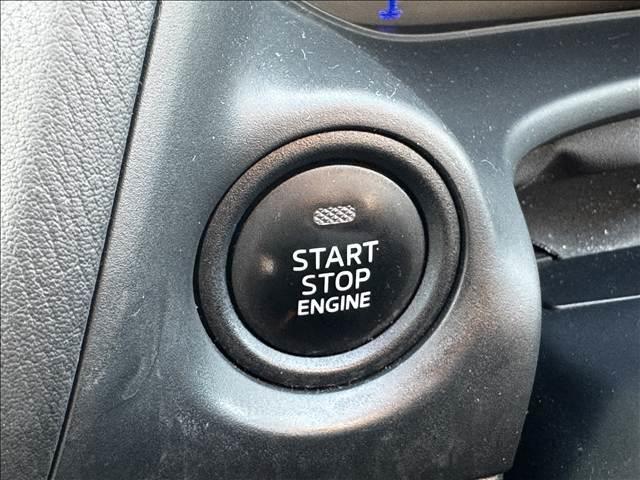 納車整備ついても第三者機関の指定工場で分解記録（法定整備）を実施し、車検を基準に不具合箇所、消耗部品は改善して納車させていただきます。