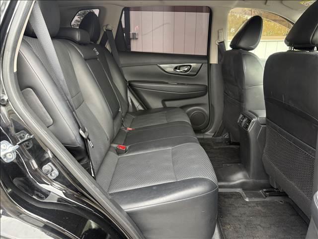 エクストレイル ２０Ｘ　ハイブリッド　エマージェンシーブレーキＰ　フルセグナビ　エマブレ　アラビュー　Ｄインナーミラー　ＢＳＭ　インテリキー　Ｐスタート　Ｐバックドア　ＥＴＣ　ＢＴ　ＤＶＤ再生　シートヒーター　クルコン　ステリモ　ＬＥＤヘッド　フォグ　Ａライト（26枚目）