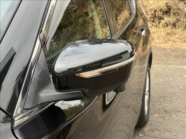 エクストレイル ２０Ｘ　ハイブリッド　エマージェンシーブレーキＰ　フルセグナビ　エマブレ　アラビュー　Ｄインナーミラー　ＢＳＭ　インテリキー　Ｐスタート　Ｐバックドア　ＥＴＣ　ＢＴ　ＤＶＤ再生　シートヒーター　クルコン　ステリモ　ＬＥＤヘッド　フォグ　Ａライト（34枚目）