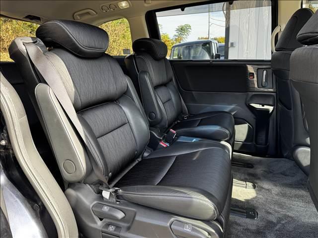 オデッセイ アブソルート・EX フルセグナビ フリップダウン 両電スラ ハーフレザー Bモニ BT ETC Aスト クルコン LEDヘッド フォグ Aライト 革ステア ステリモ リアAAC Rサンシェード Pスタ スマキー マット(26枚目)