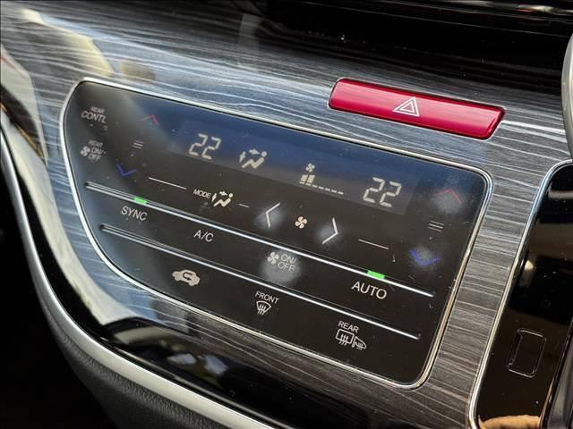 オデッセイ アブソルート・EX フルセグナビ フリップダウン 両電スラ ハーフレザー Bモニ BT ETC Aスト クルコン LEDヘッド フォグ Aライト 革ステア ステリモ リアAAC Rサンシェード Pスタ スマキー マット(27枚目)