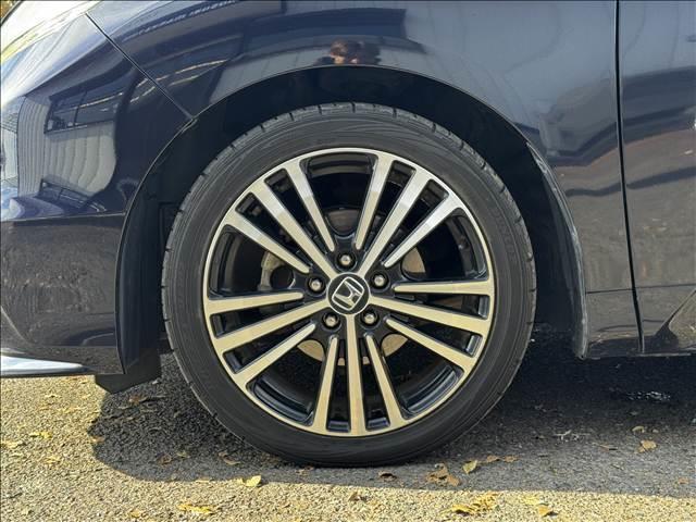 オデッセイ アブソルート・EX フルセグナビ フリップダウン 両電スラ ハーフレザー Bモニ BT ETC Aスト クルコン LEDヘッド フォグ Aライト 革ステア ステリモ リアAAC Rサンシェード Pスタ スマキー マット(42枚目)