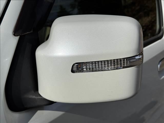 ジムニー ランドベンチャー　パートタイム４ＷＤ　ＩＣターボ　ハーフレザー　シートヒーター　ＥＴＣ　電格ミラー　ミラーウィンカー　キーレス　フォグ　レベライザー　革巻ステア　ステリモ　シガーソケット　Ｐガラス（34枚目）