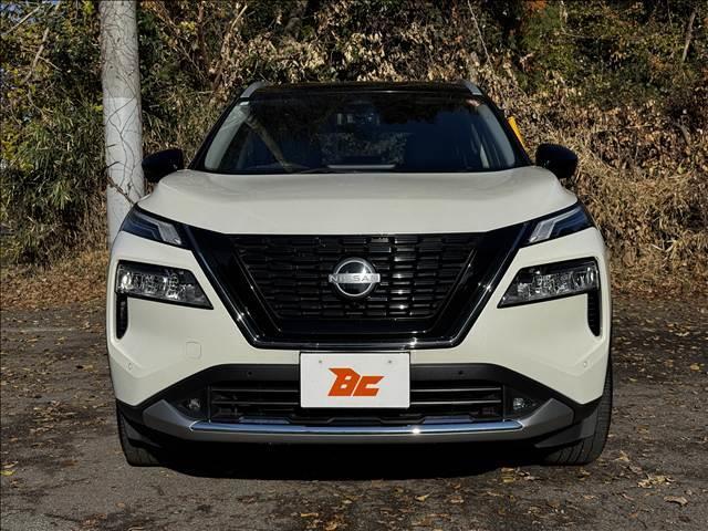 エクストレイル Ｇ　ｅ－４ＯＲＣＥ　フルセグナビ　アラビュー　プロパイロット　メモリ付Ｐシート　全席シートヒータ　革シート　Ｐバックドア　ＨＵＤ　ドラレコ　ＬＥＤヘッド　フォグ　Ａハイビーム　ＢＴ　ＥＴＣ　デジタルミラー　ロールシェード（21枚目）