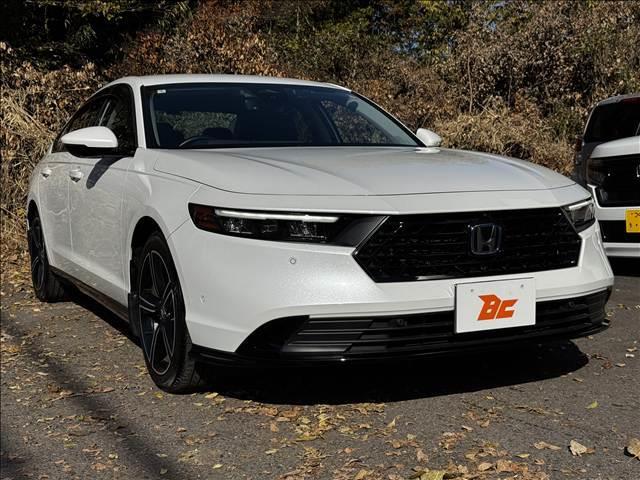 アコード e:HEV ホンダコネクトディスプレイ BOSEサウンド 全方位M レザーシート メモリ付Pシート シートヒーター レーダークルコン BT ドラレコ ETC HUD BSM LEDヘッド Aライト サンシェード(5枚目)