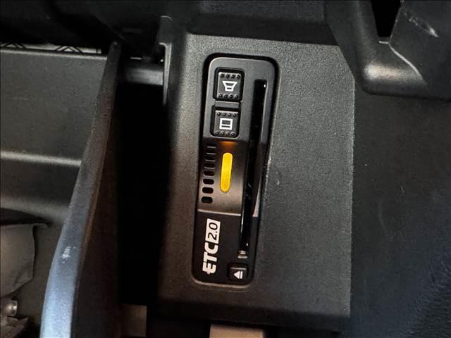 アコード e:HEV ホンダコネクトディスプレイ BOSEサウンド 全方位M レザーシート メモリ付Pシート シートヒーター レーダークルコン BT ドラレコ ETC HUD BSM LEDヘッド Aライト サンシェード(15枚目)