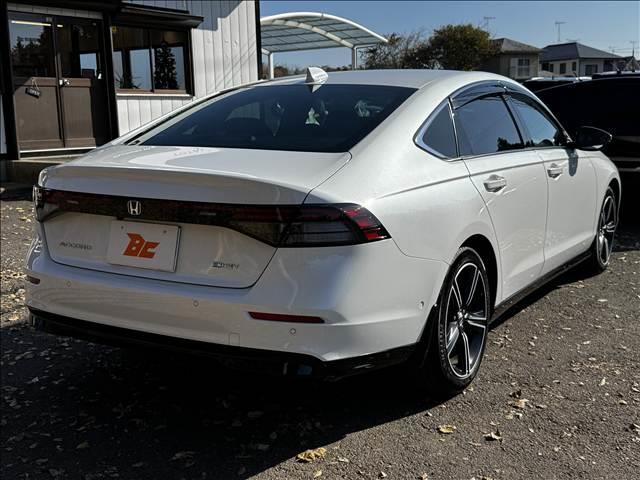 アコード e:HEV ホンダコネクトディスプレイ BOSEサウンド 全方位M レザーシート メモリ付Pシート シートヒーター レーダークルコン BT ドラレコ ETC HUD BSM LEDヘッド Aライト サンシェード(24枚目)