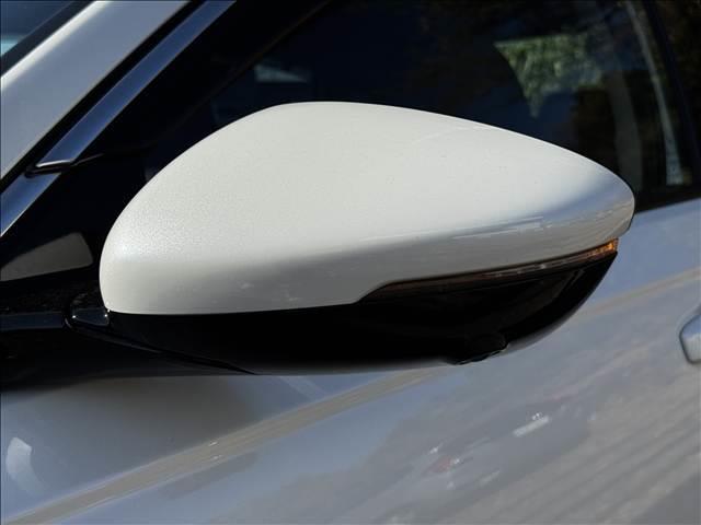 アコード e:HEV ホンダコネクトディスプレイ BOSEサウンド 全方位M レザーシート メモリ付Pシート シートヒーター レーダークルコン BT ドラレコ ETC HUD BSM LEDヘッド Aライト サンシェード(34枚目)