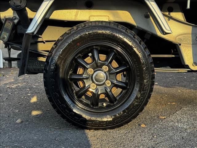 ハイゼットトラック エアコン・パワステ ツインカムスペシャル ディスプレイオーディオ BT ETC 社外12インチAW 5速MT パワステ エアコン アクセサリーソケット 塩ビシート バイザー ドリンクホルダー 三方開 荷台ゴムマット ゲートプロテクター(38枚目)