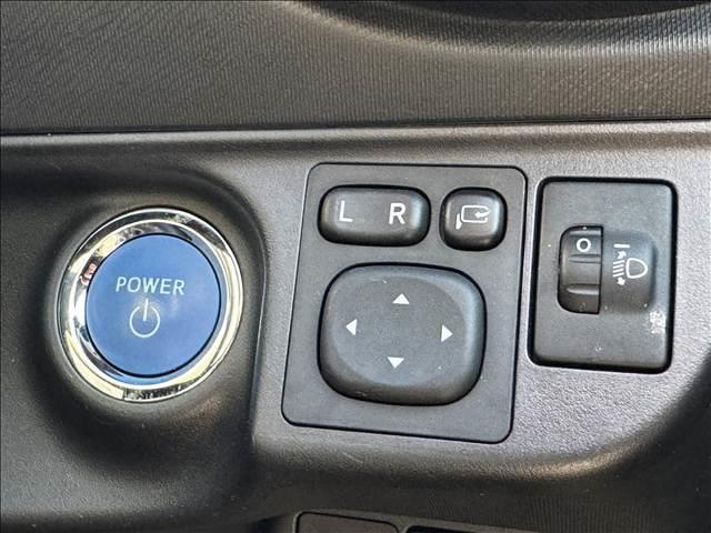 アクア Ｓスタイルブラック　後期　ナビ　Ｂモニター　ＬＥＤヘッド　Ｐ　地デジナビ　Ｂモニター　セーフティセンス　ＬＥＤヘッド　Ａライト　Ａハイビーム　Ｐスタート　スマートキー　ドラレコ　Ｃセンサー　ステリモ　ＢＴ　アームレスト　マットバイザー　電格ミラー　シートリフター（14枚目）