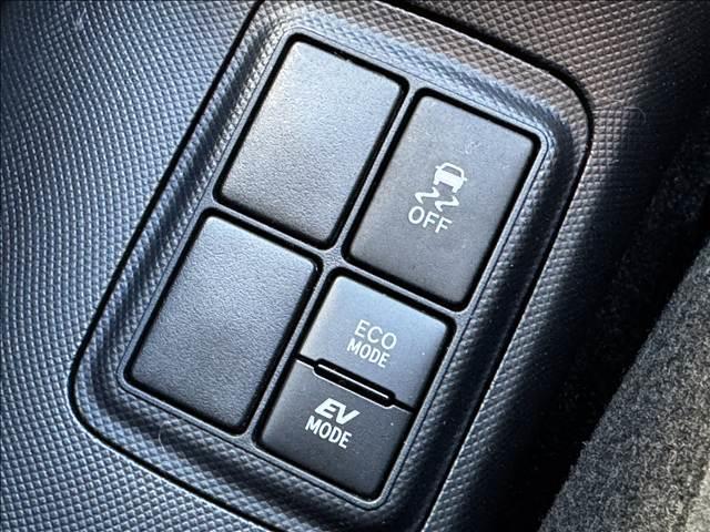 アクア Ｓスタイルブラック　後期　ナビ　Ｂモニター　ＬＥＤヘッド　Ｐ　地デジナビ　Ｂモニター　セーフティセンス　ＬＥＤヘッド　Ａライト　Ａハイビーム　Ｐスタート　スマートキー　ドラレコ　Ｃセンサー　ステリモ　ＢＴ　アームレスト　マットバイザー　電格ミラー　シートリフター（16枚目）