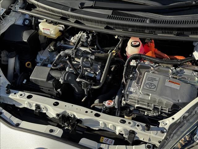 アクア Ｓスタイルブラック　後期　ナビ　Ｂモニター　ＬＥＤヘッド　Ｐ　地デジナビ　Ｂモニター　セーフティセンス　ＬＥＤヘッド　Ａライト　Ａハイビーム　Ｐスタート　スマートキー　ドラレコ　Ｃセンサー　ステリモ　ＢＴ　アームレスト　マットバイザー　電格ミラー　シートリフター（20枚目）