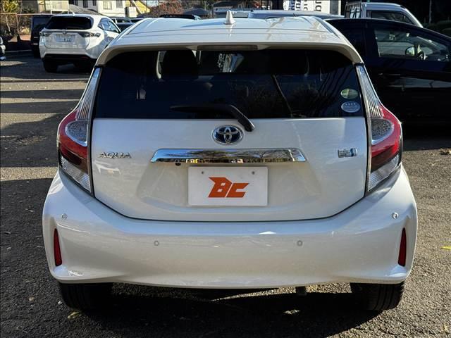 アクア Ｓスタイルブラック　後期　ナビ　Ｂモニター　ＬＥＤヘッド　Ｐ　地デジナビ　Ｂモニター　セーフティセンス　ＬＥＤヘッド　Ａライト　Ａハイビーム　Ｐスタート　スマートキー　ドラレコ　Ｃセンサー　ステリモ　ＢＴ　アームレスト　マットバイザー　電格ミラー　シートリフター（23枚目）