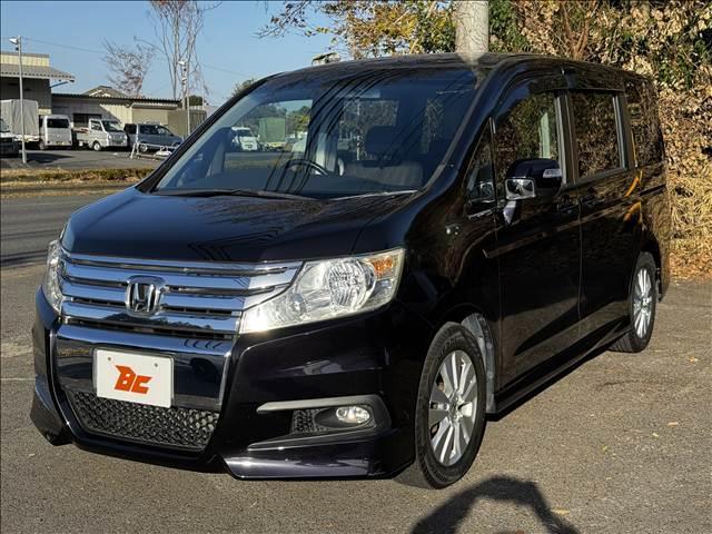 ステップワゴンスパーダ Ｓ　地デジナビ　Ｂモニター　電スラ　ＥＴＣ　キーレス　パドルシフト　ＨＩＤヘッド　フォグ　Ａライト　プライバシーガラス　フロアマット　ドアバイザー　電格ミラー　革巻ステア　チルトステア　シートリフター（22枚目）