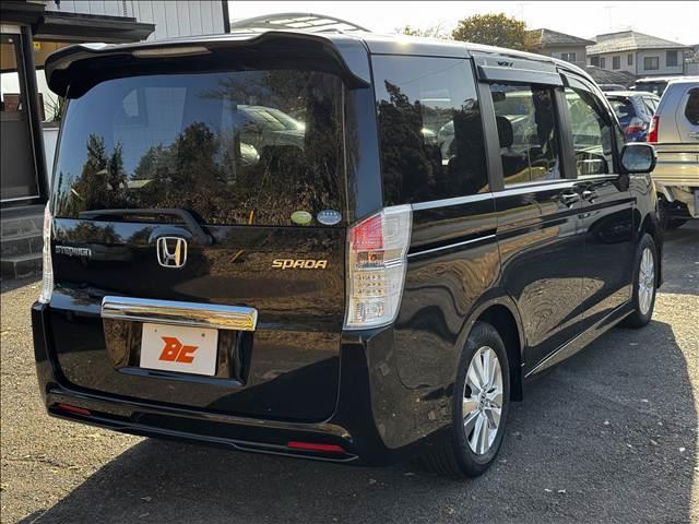 ステップワゴンスパーダ Ｓ　地デジナビ　Ｂモニター　電スラ　ＥＴＣ　キーレス　パドルシフト　ＨＩＤヘッド　フォグ　Ａライト　プライバシーガラス　フロアマット　ドアバイザー　電格ミラー　革巻ステア　チルトステア　シートリフター（24枚目）