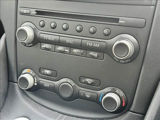 フェアレディZ バージョンS フルセグナビ Bモニター インテリキー Pスタート ミュージックサーバー キセノン フォグ Aライト ETC ステリモ サイド/カーテンSRS セキュリティアラーム シートリフター(12枚目)