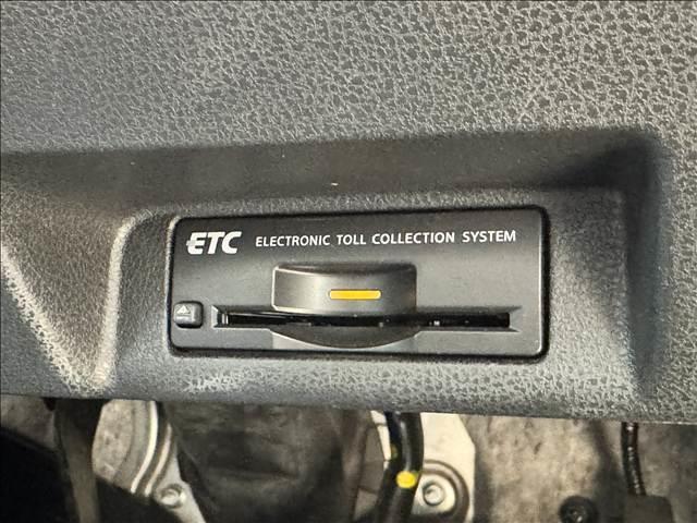 フェアレディZ バージョンS フルセグナビ Bモニター インテリキー Pスタート ミュージックサーバー キセノン フォグ Aライト ETC ステリモ サイド/カーテンSRS セキュリティアラーム シートリフター(16枚目)