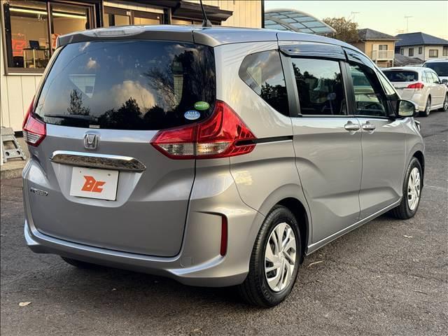 フリード G・ホンダセンシング 両電スラ フルセグナビ ホンダセンシング Bモニター スマートキー Pスタ BT DVD再生 追従クルコン ステリモ ETC 360°ドラレコ デアイサー ヒーテッドミラー シートリフター マット(24枚目)