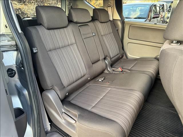 フリード G・ホンダセンシング 両電スラ フルセグナビ ホンダセンシング Bモニター スマートキー Pスタ BT DVD再生 追従クルコン ステリモ ETC 360°ドラレコ デアイサー ヒーテッドミラー シートリフター マット(26枚目)