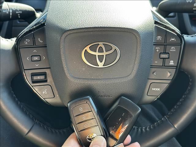 プリウス Z 12.3型フルセグナビ パノラマM Tチームメイト レザーシート セーフティセンス BSM Pバックドア AC100V電源 メモリーシート ベンチレーション ステアリングヒーター ETC2.0(18枚目)