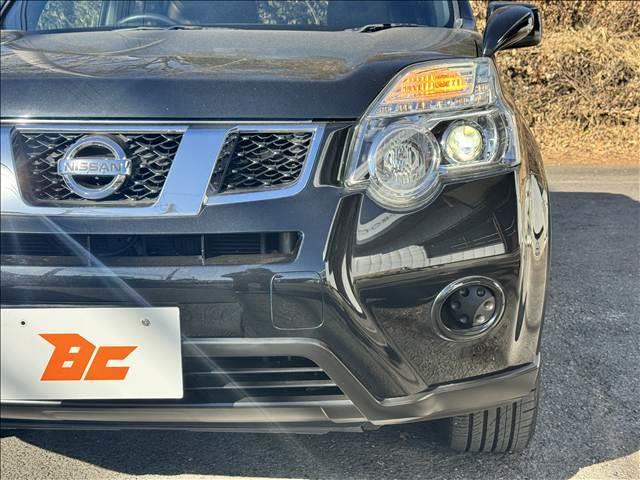 エクストレイル ２０Ｘｔ　パートタイム４ＷＤ　フルセグナビ　Ｂモニター　ハイパールーフレール　ＨＩＤヘッド　オートライト　全席シートヒーター　インテリキー　ＥＴＣ　Ｐガラス　マット　ドアバイザー　シートリフター　撥水シート（33枚目）