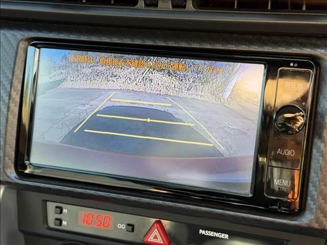 ８６ ＧＴリミテッド　フルセグナビ　Ｂモニター　クルコン　シートヒーター　ハーフレザー　ＨＩＤヘッド　フォグ　リアフォグ　Ａライト　スマートキー　Ｐスタ　ＥＴＣ　パドルシフト　革巻ステア　電格ミラー　シートリフター（4枚目）