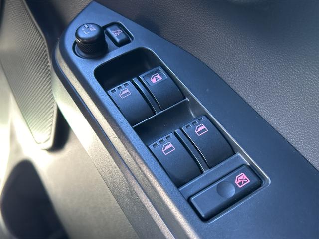 ウェイク L SA バックカメラ 両側スライド・片側電動 TV 衝突被害軽減システム オートライト LEDヘッドランプ スマートキー アイドリングストップ 電動格納ミラー ベンチシート CVT 盗難防止システム ABS(12枚目)