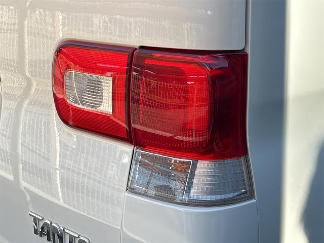 タント Ｇスペシャル　電動スライドドア　ナビ　ＴＶ　スマートキー　アイドリングストップ　電動格納ミラー　ＣＶＴ　盗難防止システム　ＡＢＳ　ＣＤ　ＵＳＢ　アルミホイール　衝突安全ボディ　エアコン　パワーステアリング（24枚目）