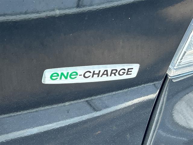 ワゴンRスティングレー T ナビ TV オートクルーズコントロール 衝突被害軽減システム オートライト HID スマートキー アイドリングストップ 電動格納ミラー シートヒーター ベンチシート CVT 盗難防止システム ABS(25枚目)