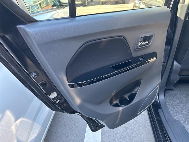 ワゴンRスティングレー T ナビ TV オートクルーズコントロール 衝突被害軽減システム オートライト HID スマートキー アイドリングストップ 電動格納ミラー シートヒーター ベンチシート CVT 盗難防止システム ABS(29枚目)