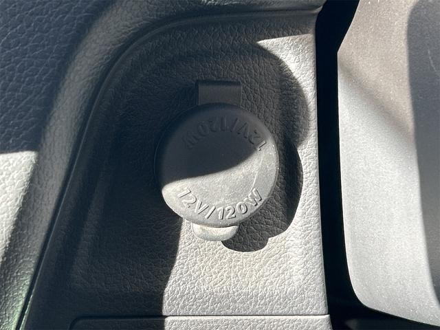 ワゴンRスティングレー T ナビ TV オートクルーズコントロール 衝突被害軽減システム オートライト HID スマートキー アイドリングストップ 電動格納ミラー シートヒーター ベンチシート CVT 盗難防止システム ABS(45枚目)