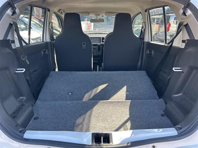 アルト Ｌ　ナビ　キーレスエントリー　アイドリングストップ　シートヒーター　ＣＶＴ　盗難防止システム　ＡＢＳ　ＥＳＣ　ＣＤ　衝突安全ボディ　エアコン　パワーステアリング　パワーウィンドウ　運転席エアバッグ（24枚目）