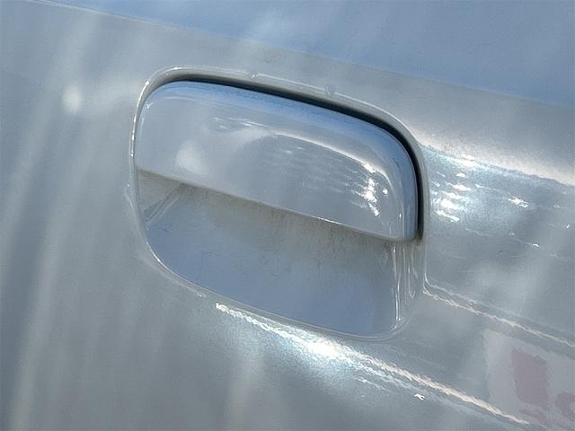 アルト Ｌ　ナビ　キーレスエントリー　アイドリングストップ　シートヒーター　ＣＶＴ　盗難防止システム　ＡＢＳ　ＥＳＣ　ＣＤ　衝突安全ボディ　エアコン　パワーステアリング　パワーウィンドウ　運転席エアバッグ（30枚目）